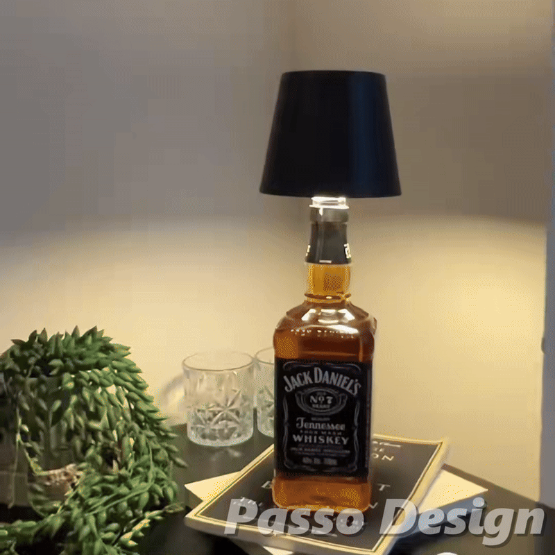 Passo Wireless Bottle Lamp